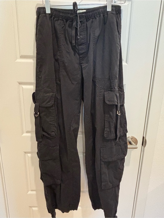 Abercrombie & Fitch Pants - Abercrombie black cargo pants